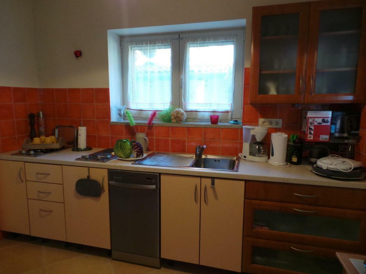 Apartments Rita Lovran Extérieur photo