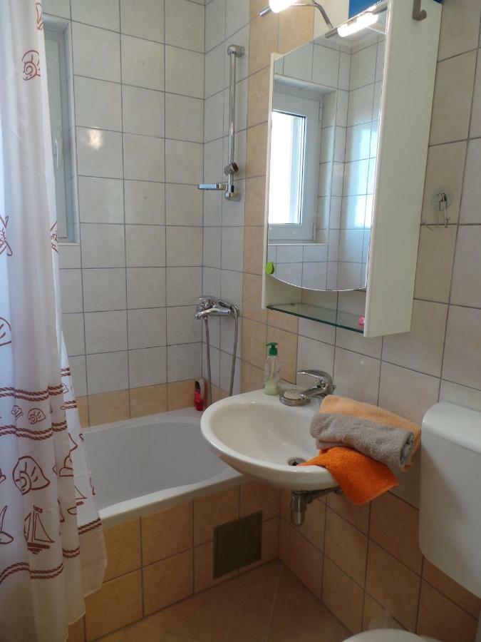 Apartments Rita Lovran Extérieur photo